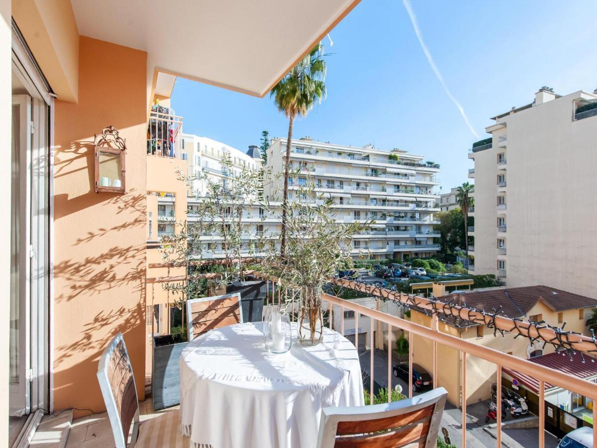 Nice Apartment In Menton With Balcony Terrace Exteriér fotografie